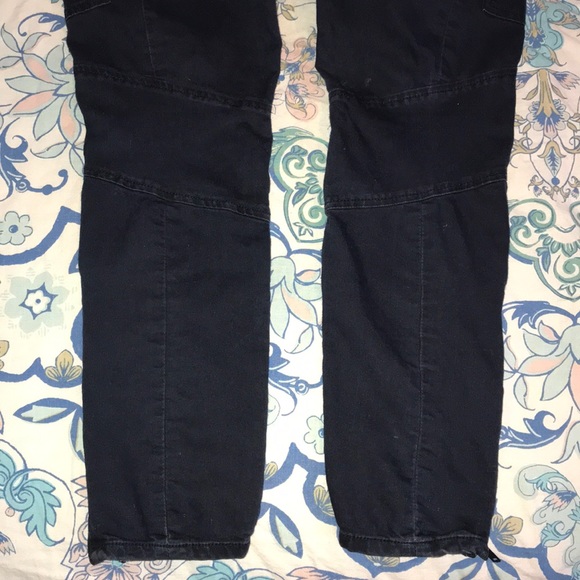 Cargo pants - Picture 6 of 8